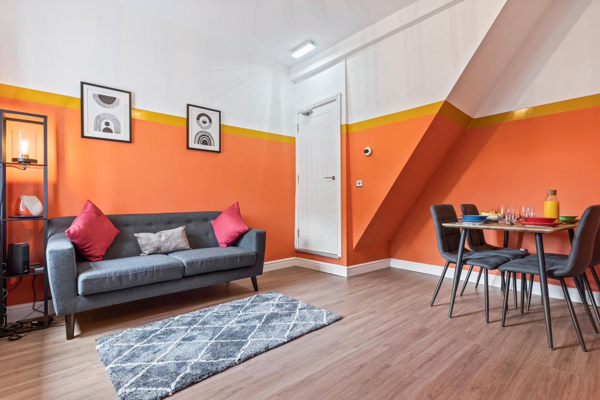 4 Bedroom, 2 Bath In Newcastle Town Centre Exterior foto